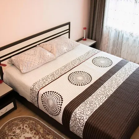 Comfy Bright In Old Town Your Perfect Location Lägenhet Vilnius
