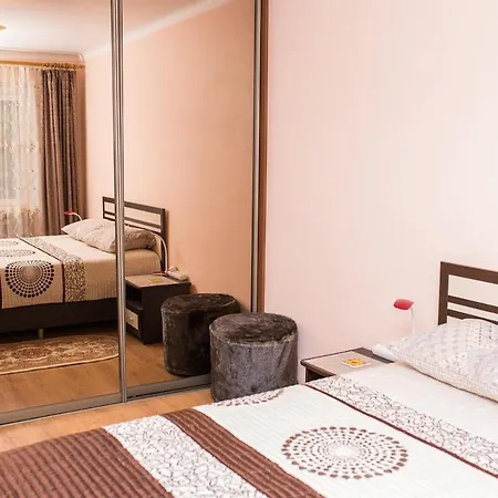 Comfy Bright In Old Town Your Perfect Location