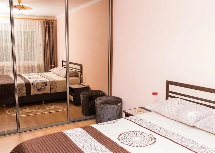 Comfy Bright In Old Town Your Perfect Location