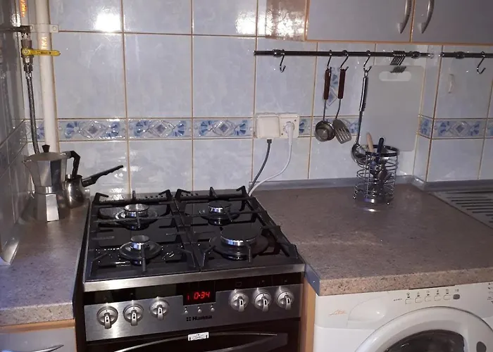 Comfy Bright In Old Town Your Perfect Location *