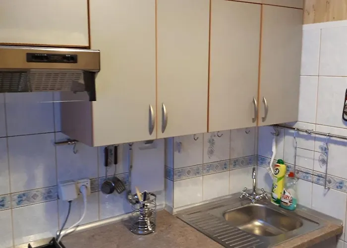 Comfy Bright In Old Town Your Perfect Location *